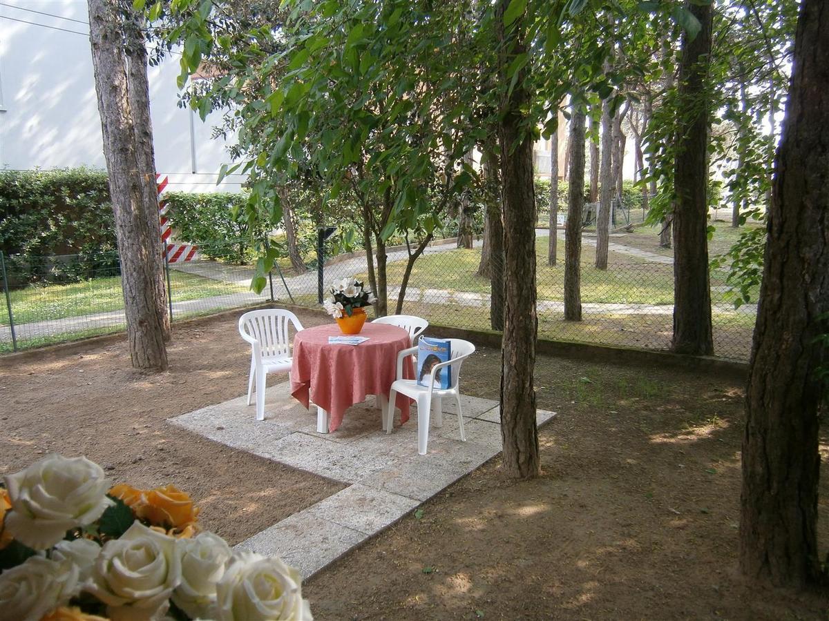 Elia Apartment Bibione Exterior photo