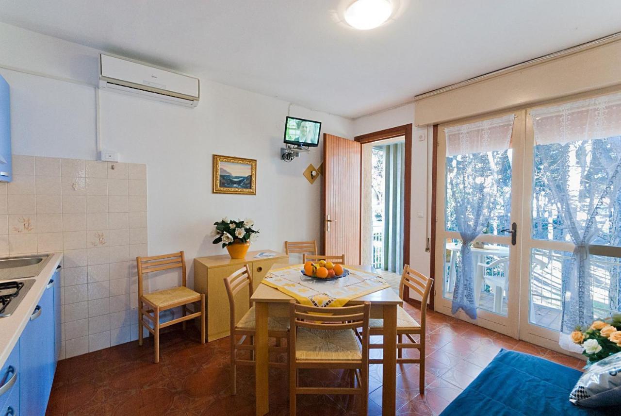 Elia Apartment Bibione Exterior photo
