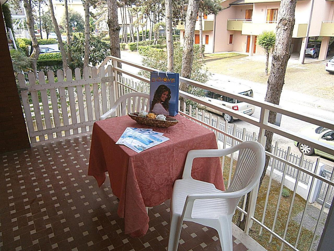 Elia Apartment Bibione Exterior photo